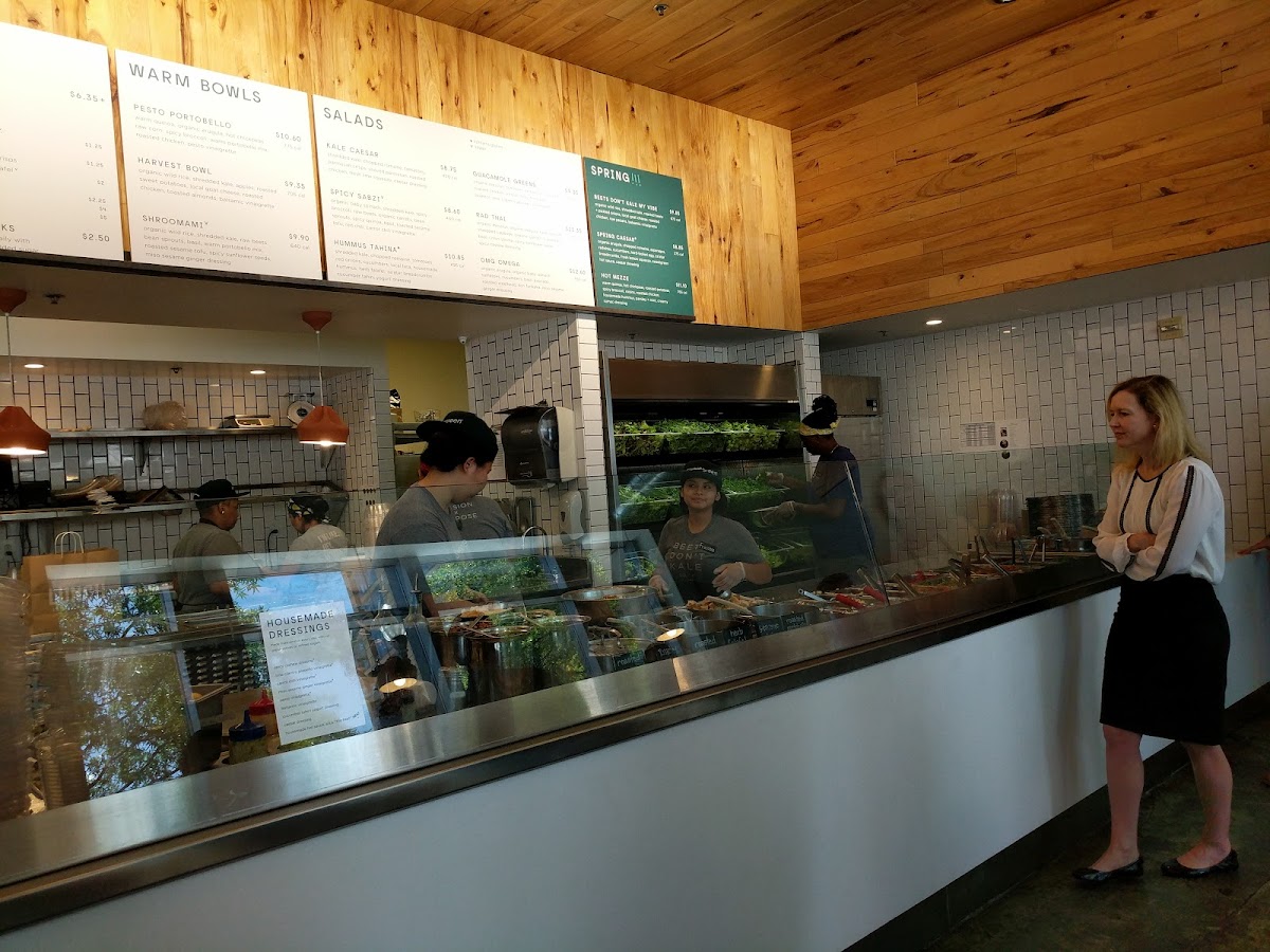 Sweetgreen Arlington Photos 2